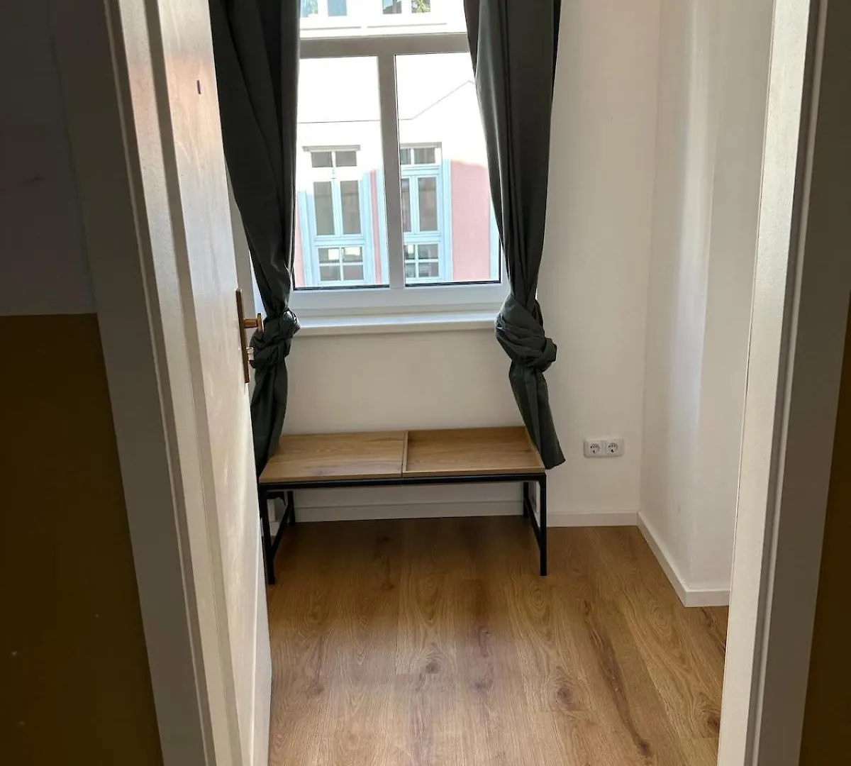 Apartment Fuer 2 Dresden